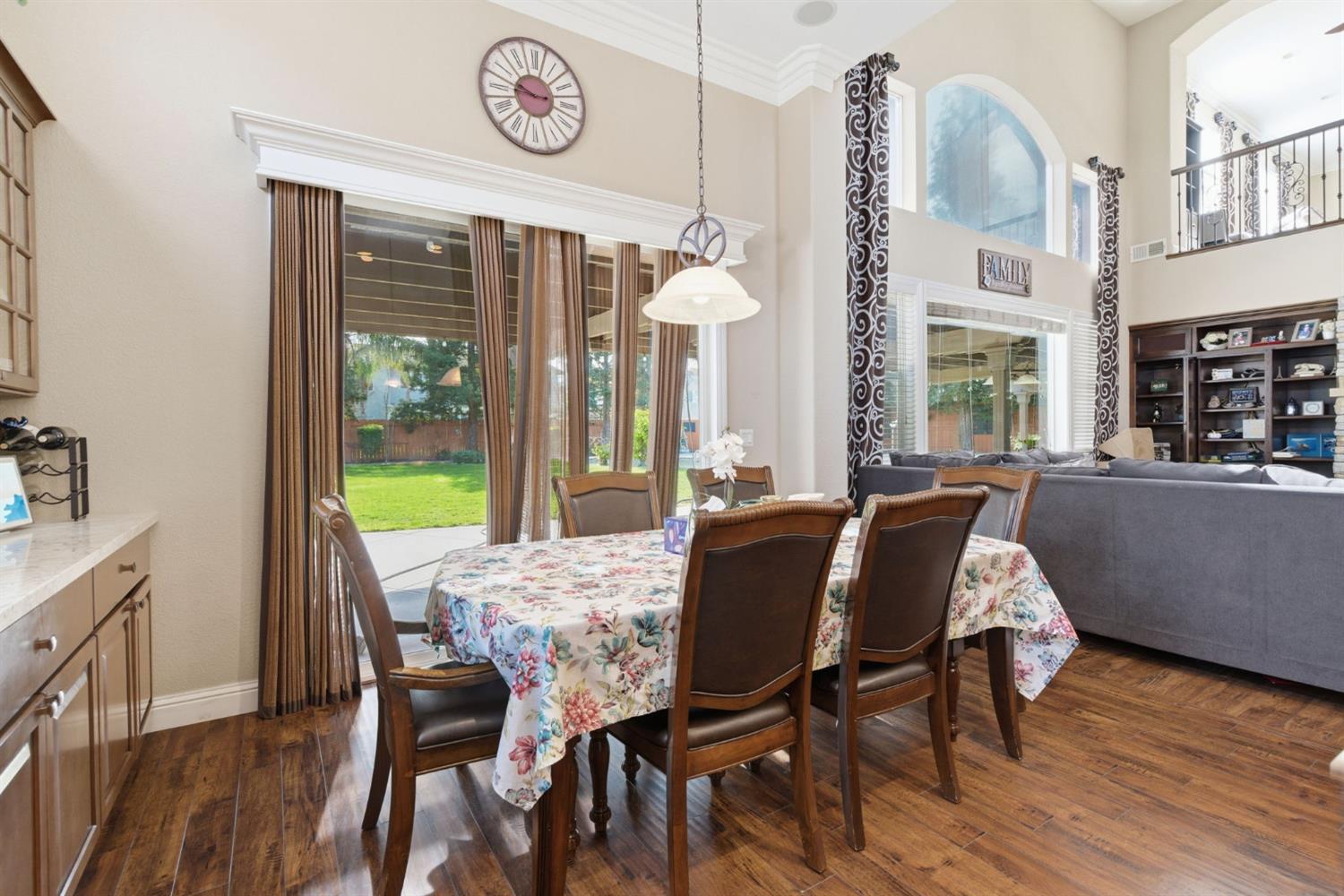 848 W Santos Ave, Ripon, CA 95366