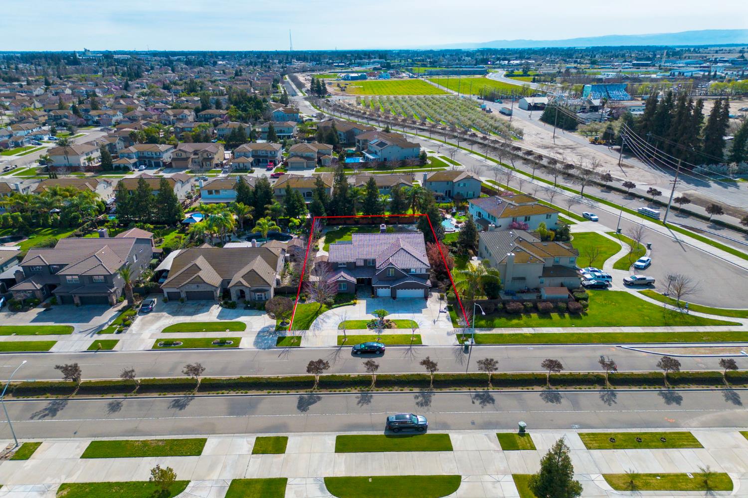 848 W Santos Ave, Ripon, CA 95366