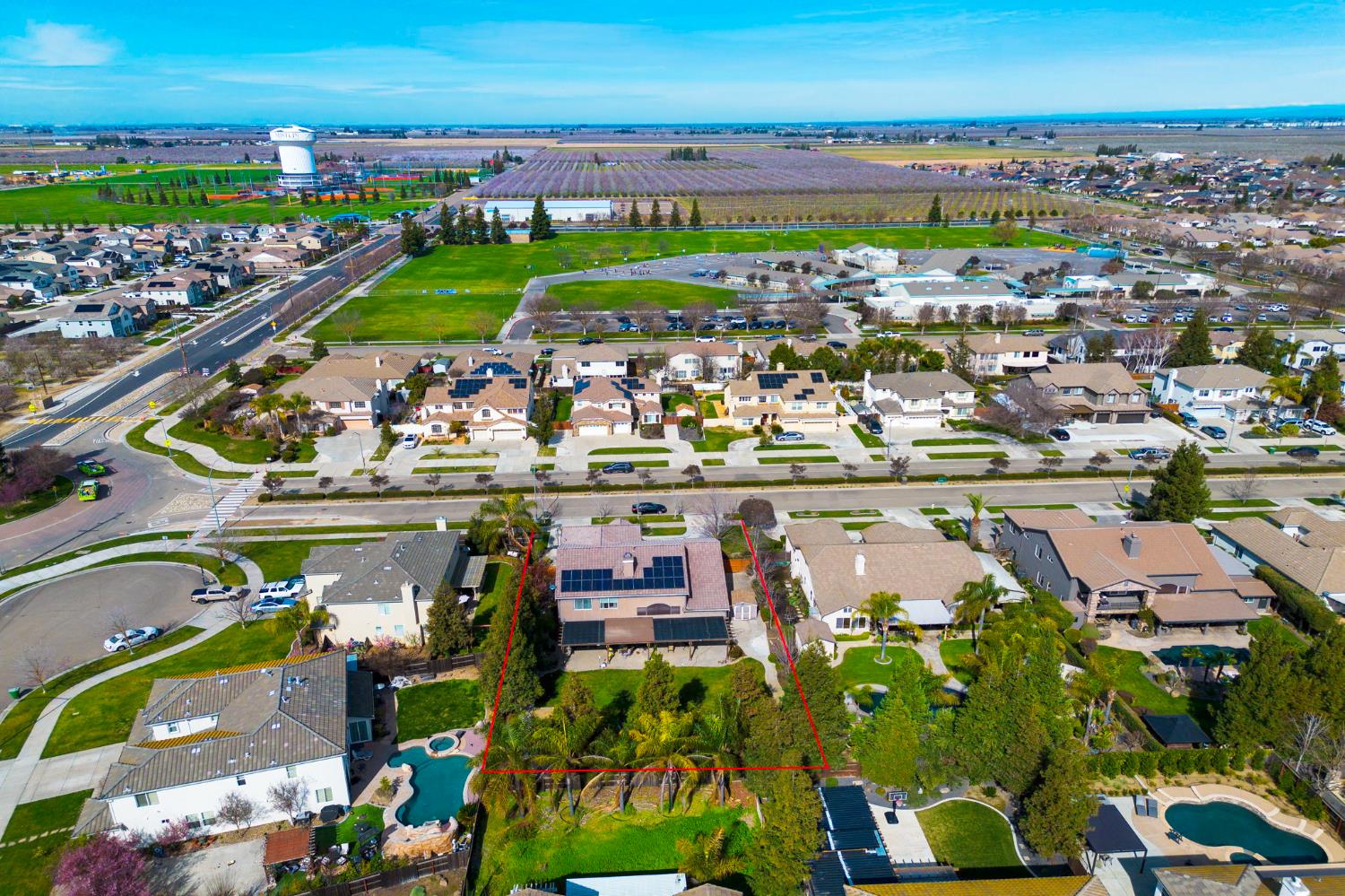 848 W Santos Ave, Ripon, CA 95366