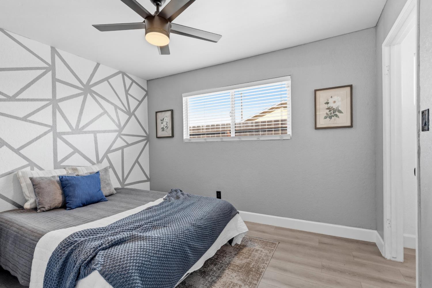 533 Linda Ct, Oakdale, CA 95361