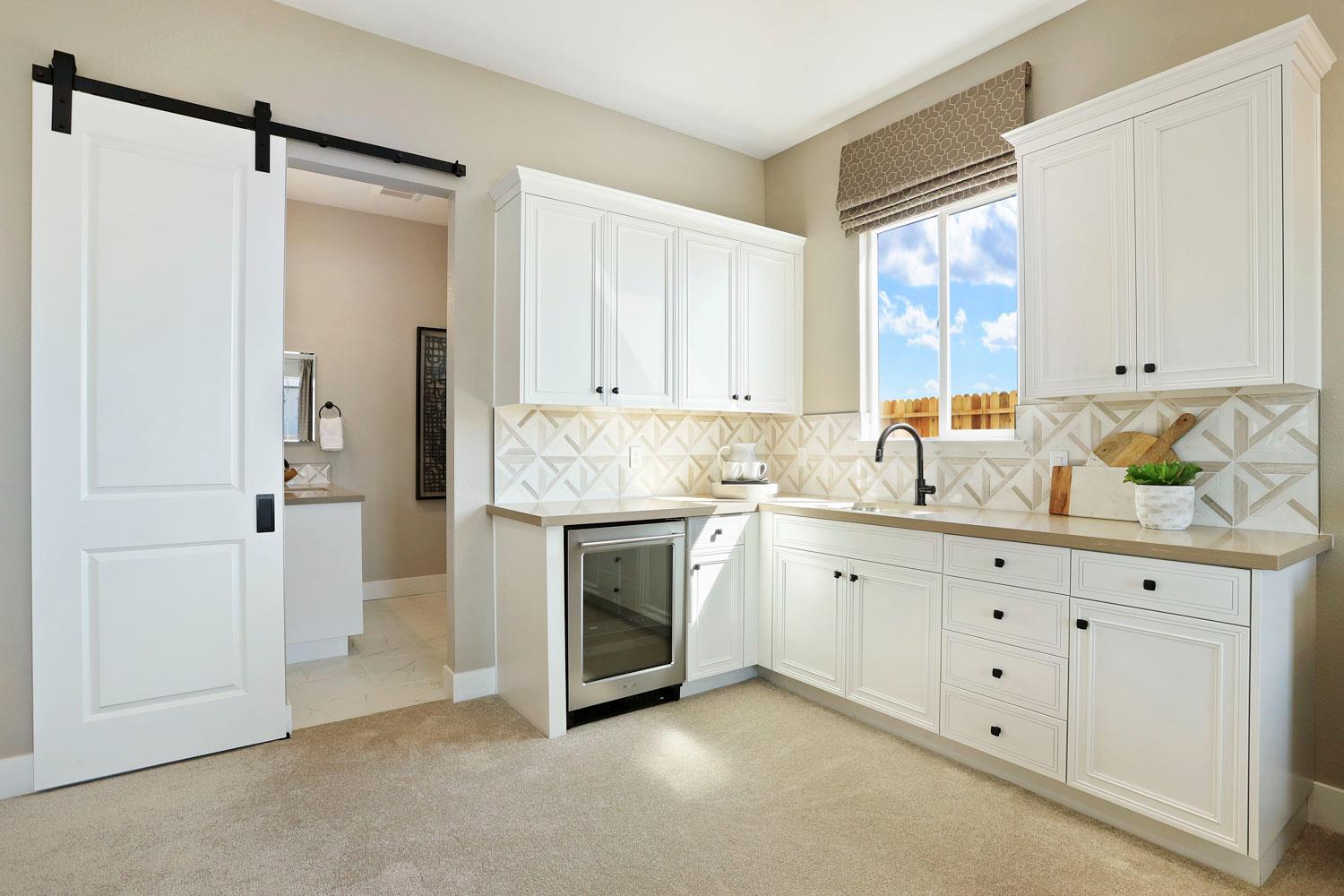 2290 Dilip Dr, Manteca, CA 95337