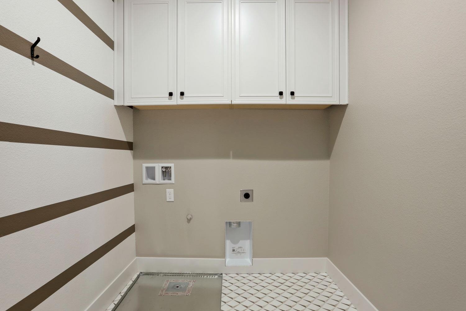 2290 Dilip Dr, Manteca, CA 95337