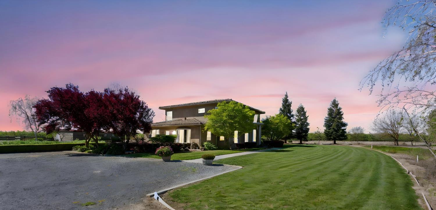 7484 Dusty Ln, Modesto, CA 95357