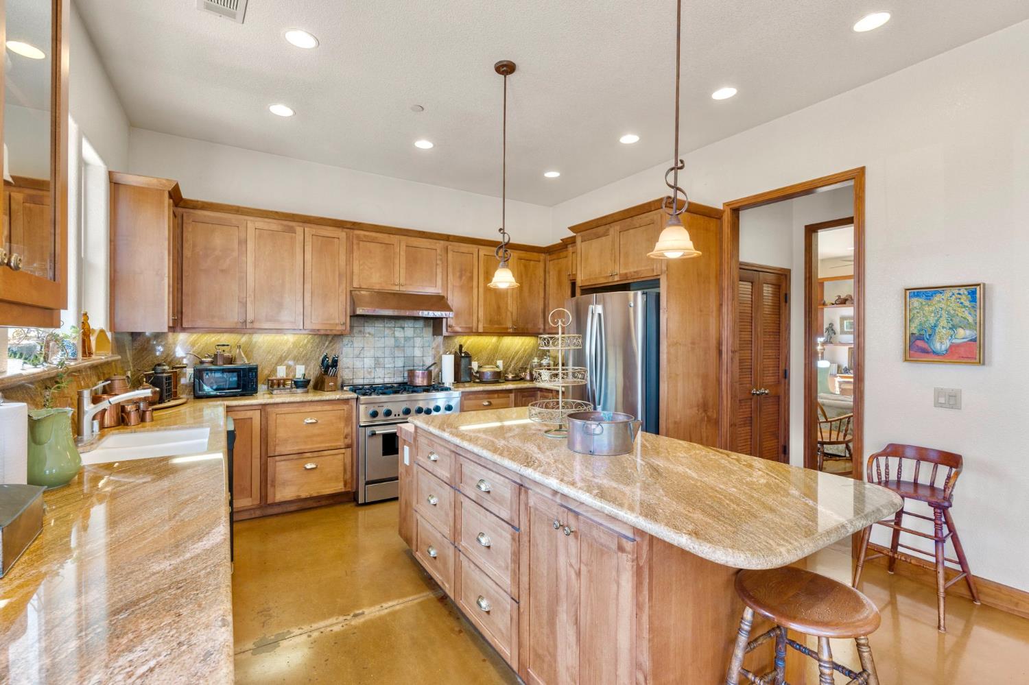 7484 Dusty Ln, Modesto, CA 95357