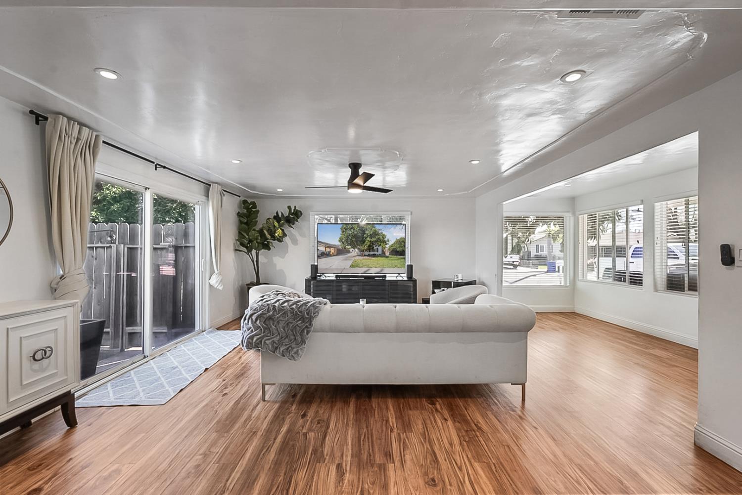 1005 Woodrow Ave, Modesto, CA 95350