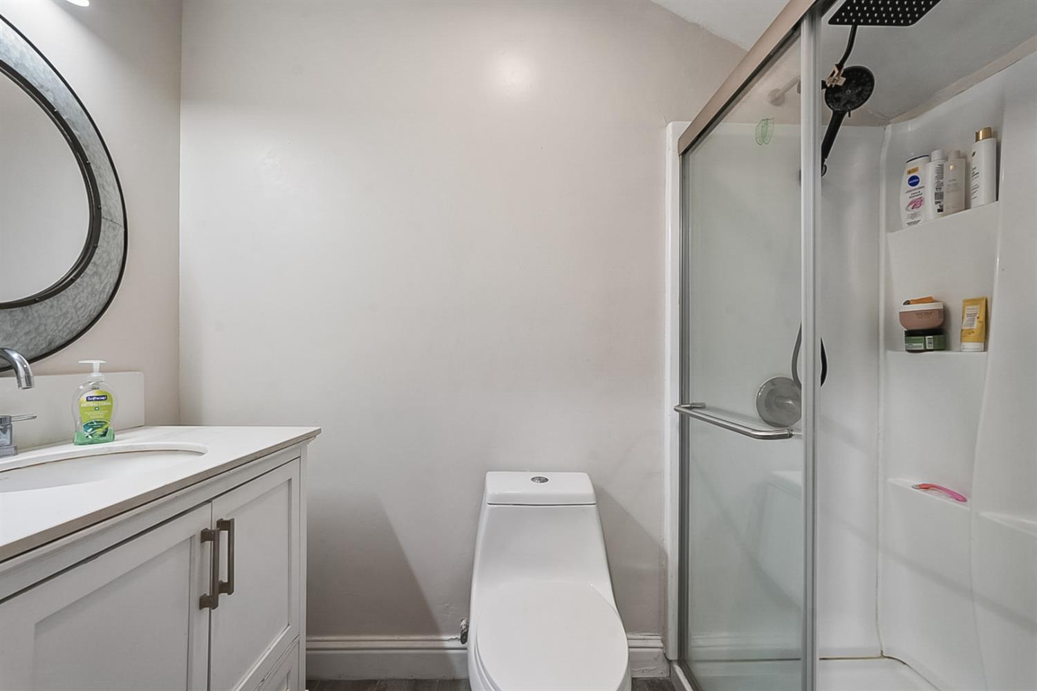 1005 Woodrow Ave, Modesto, CA 95350