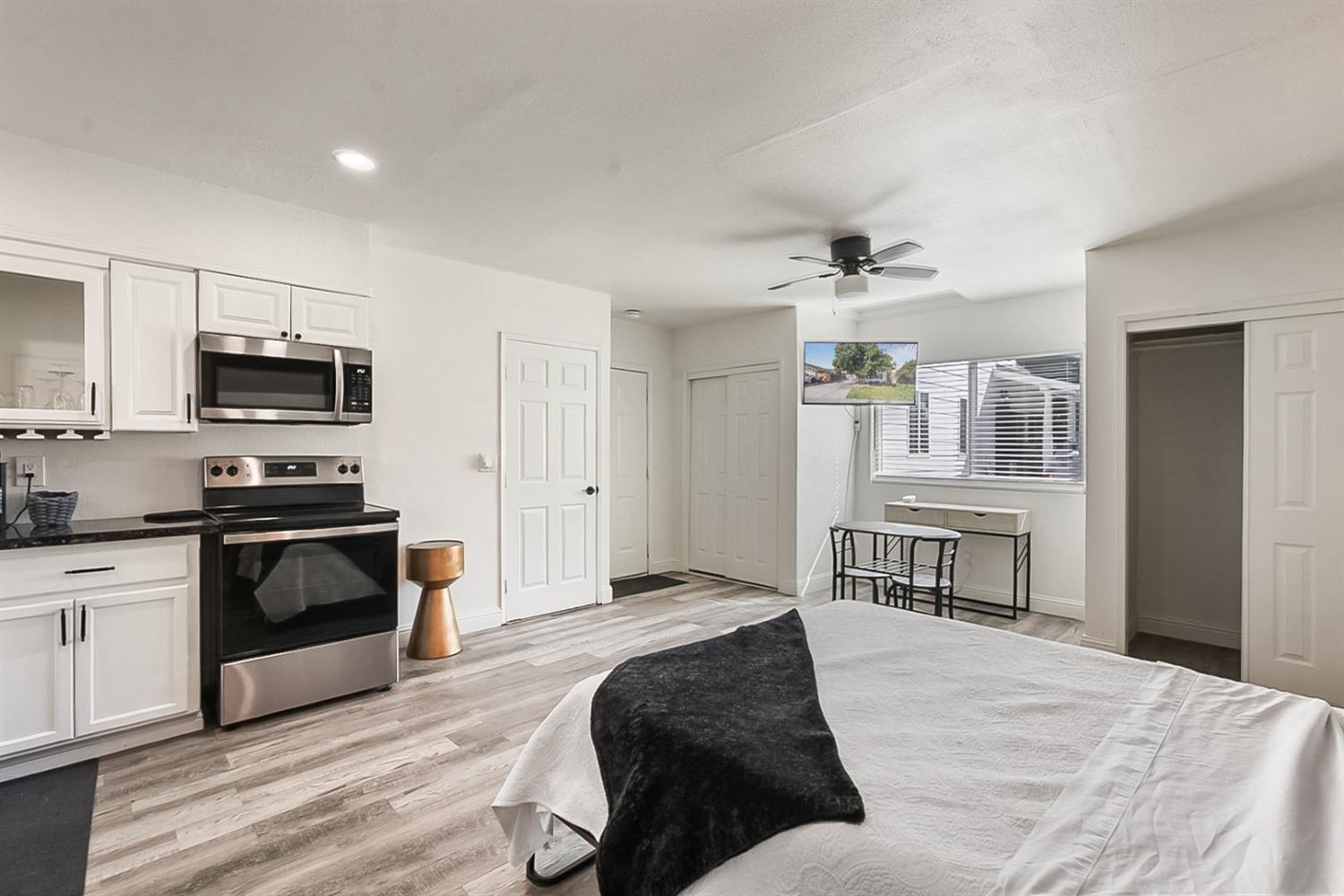 1005 Woodrow Ave, Modesto, CA 95350