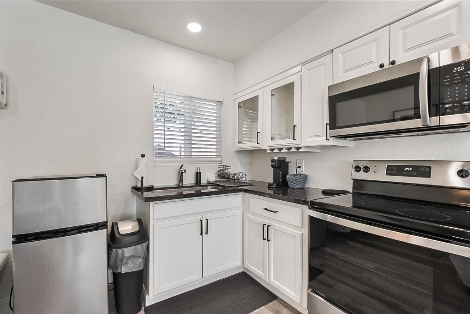 1005 Woodrow Ave, Modesto, CA 95350