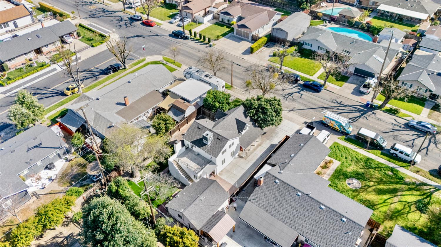 1005 Woodrow Ave, Modesto, CA 95350