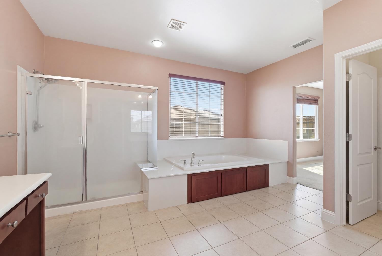 2153 Saddlebrook Way, Oakdale, CA 95361