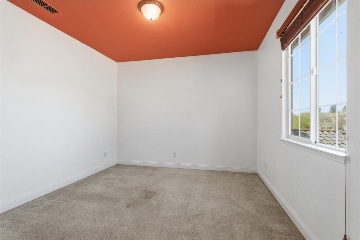 2153 Saddlebrook Way, Oakdale, CA 95361