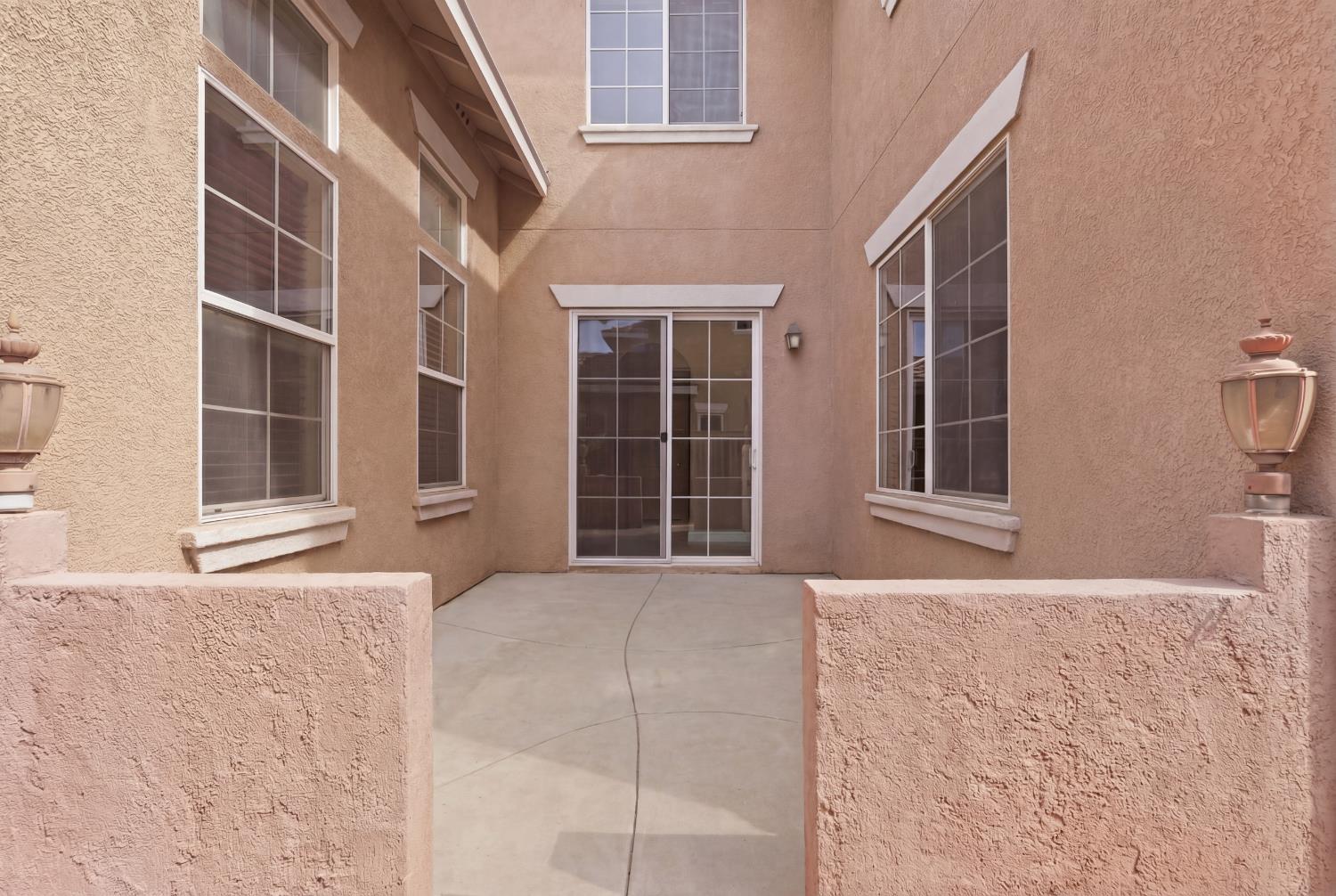 2153 Saddlebrook Way, Oakdale, CA 95361