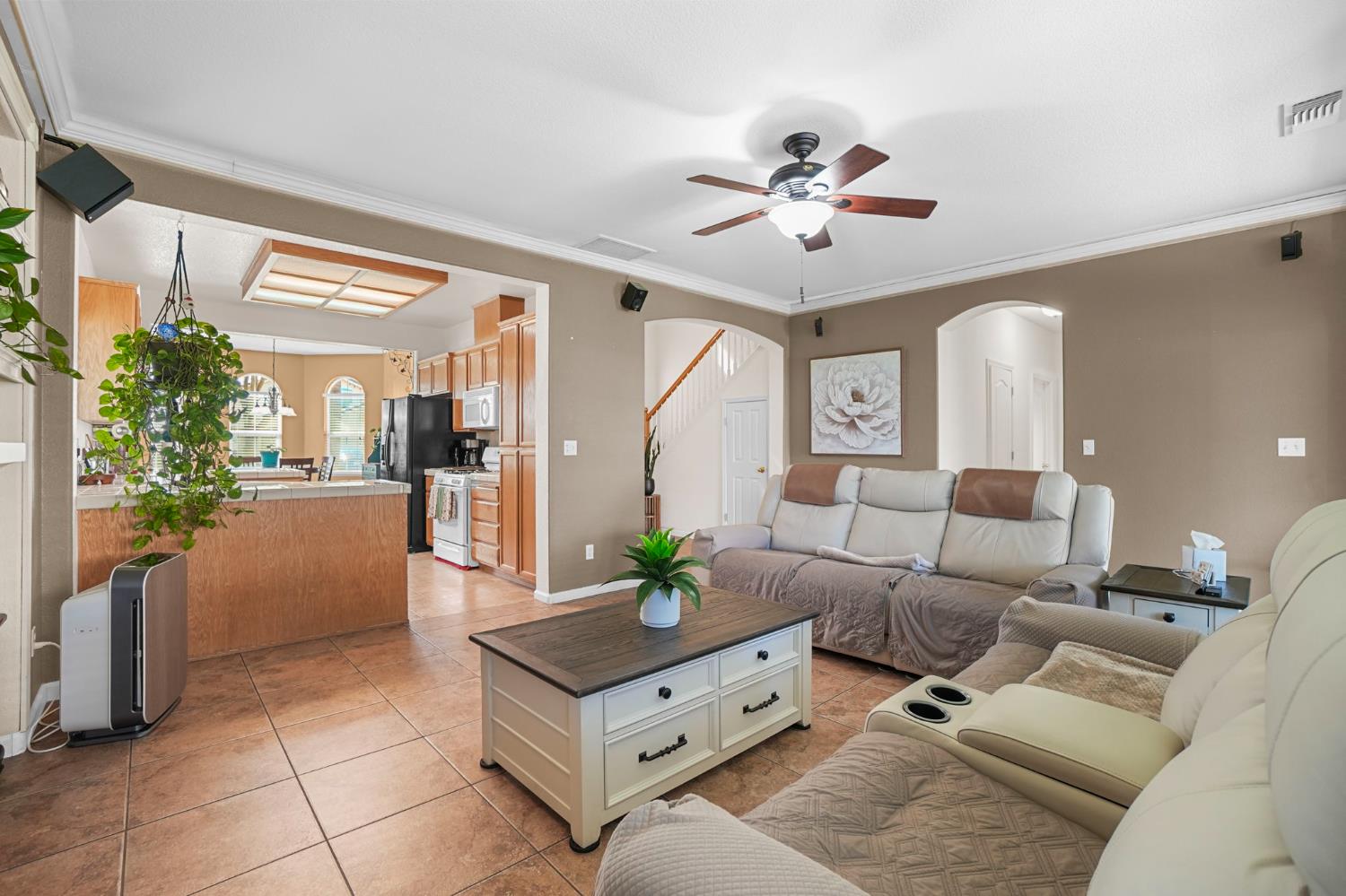 3231 Pocket Ave, Riverbank, CA 95367