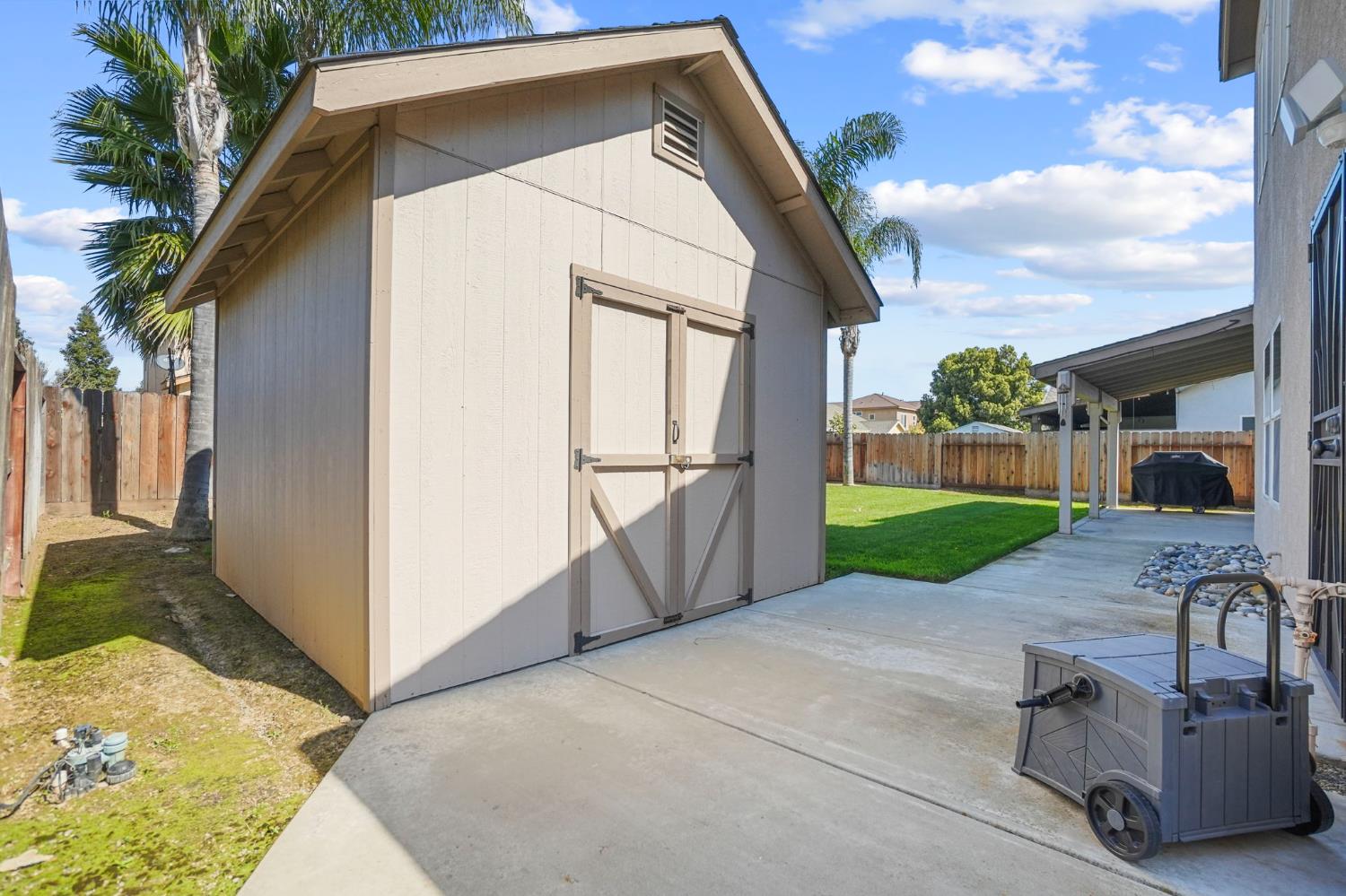 3231 Pocket Ave, Riverbank, CA 95367