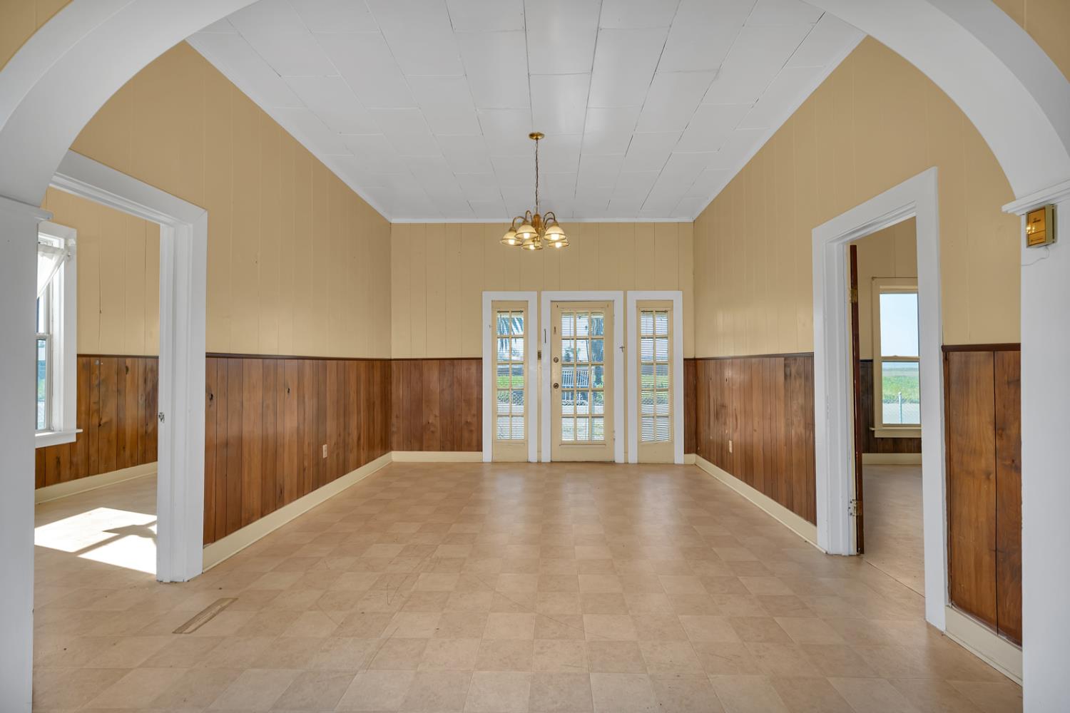 9084 O Street, South Dos Palos, CA 93665