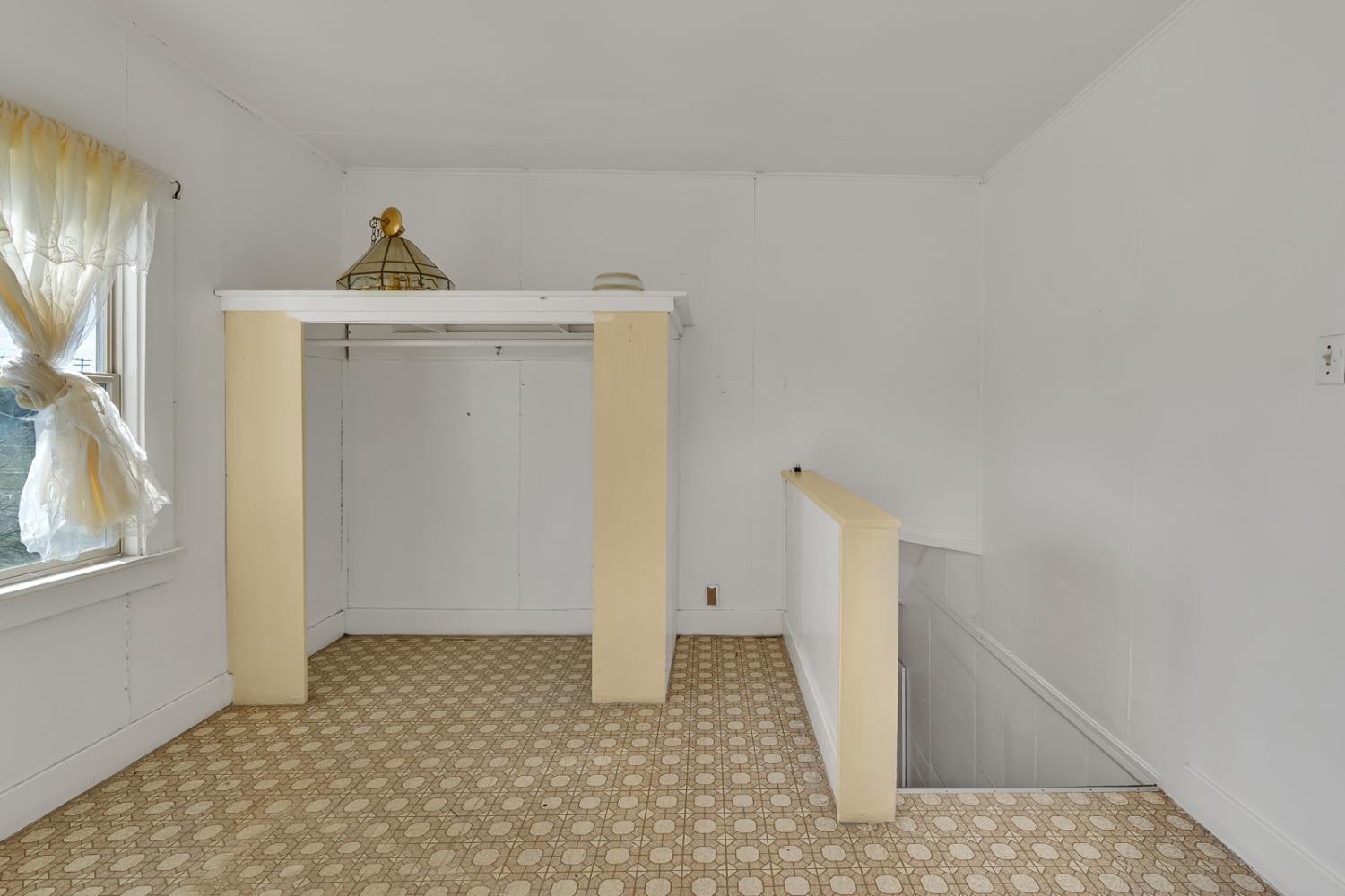 9084 O Street, South Dos Palos, CA 93665