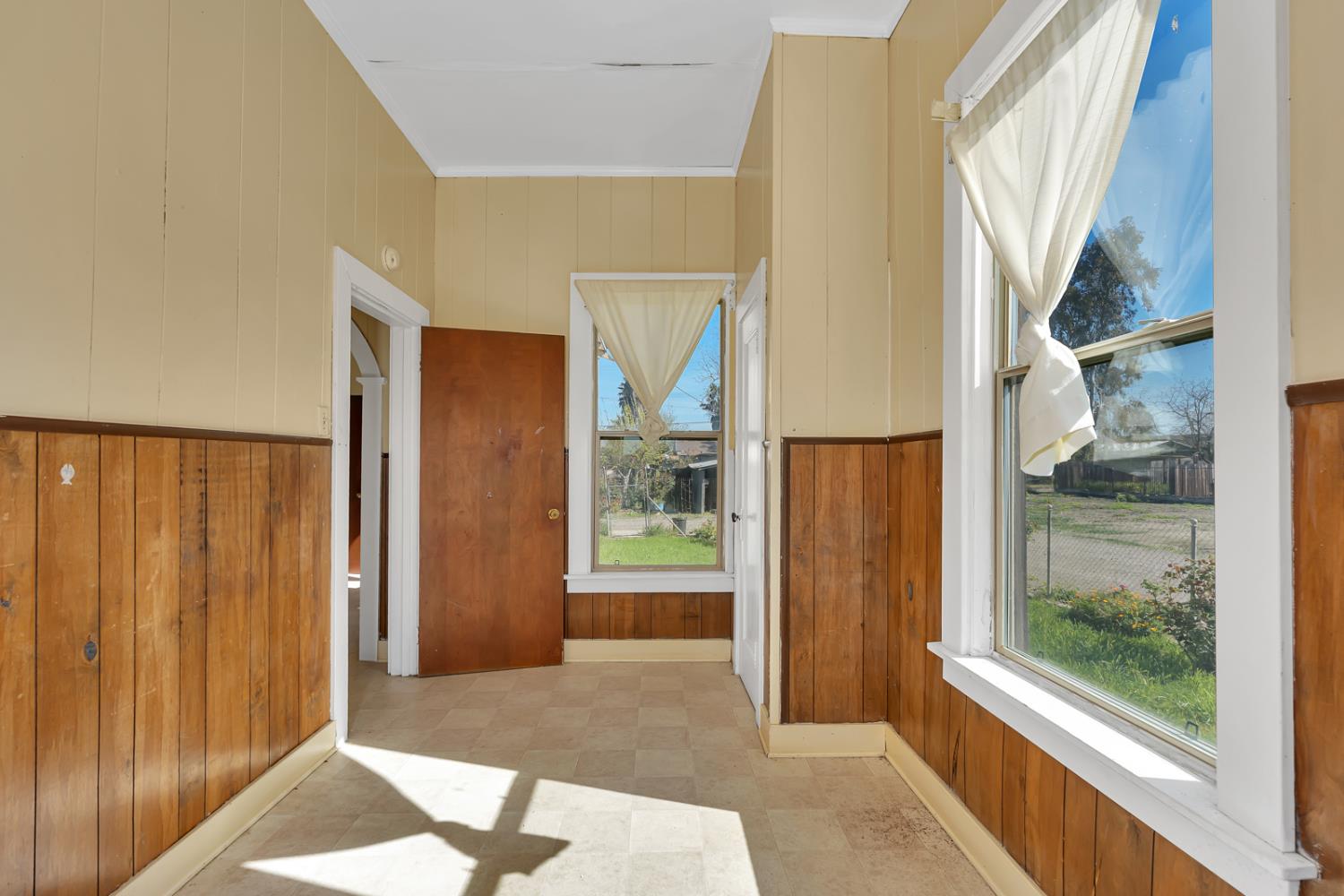 9084 O Street, South Dos Palos, CA 93665