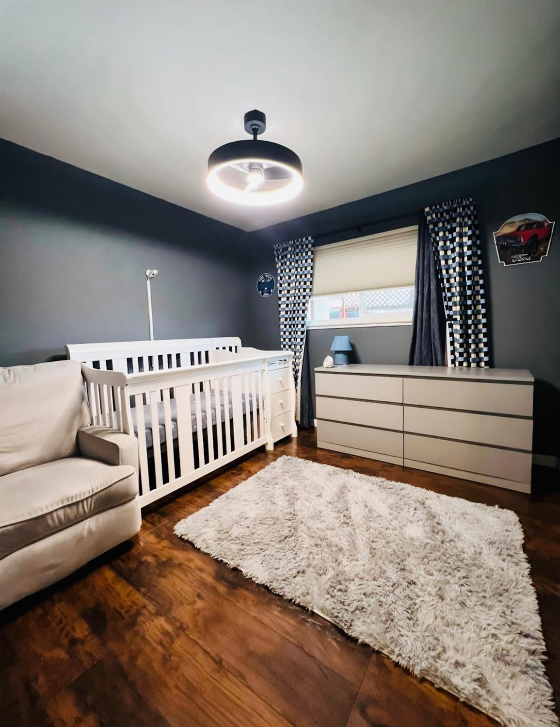 2101 Milford Ln, Modesto, CA 95355