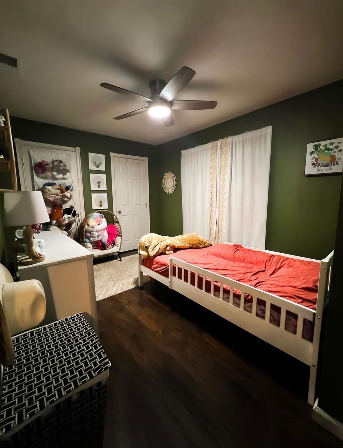 2101 Milford Ln, Modesto, CA 95355