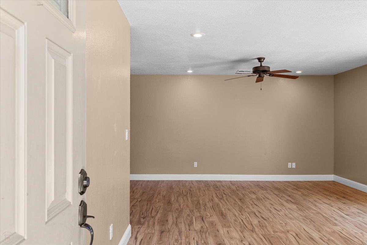 4064 Elmo Loop, Modesto, CA 95356