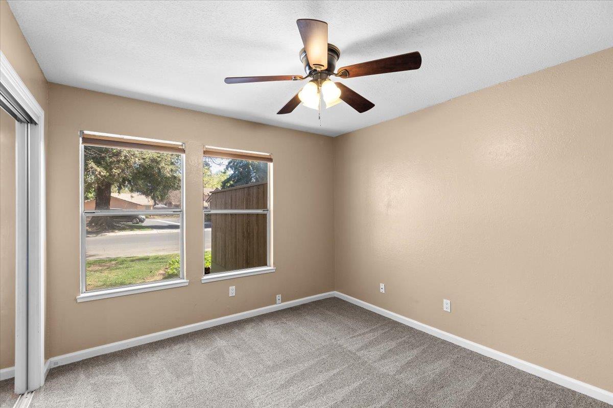 4064 Elmo Loop, Modesto, CA 95356