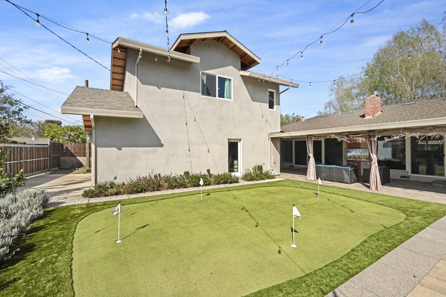 3109 Yorkshire Ln, Modesto, CA 95350