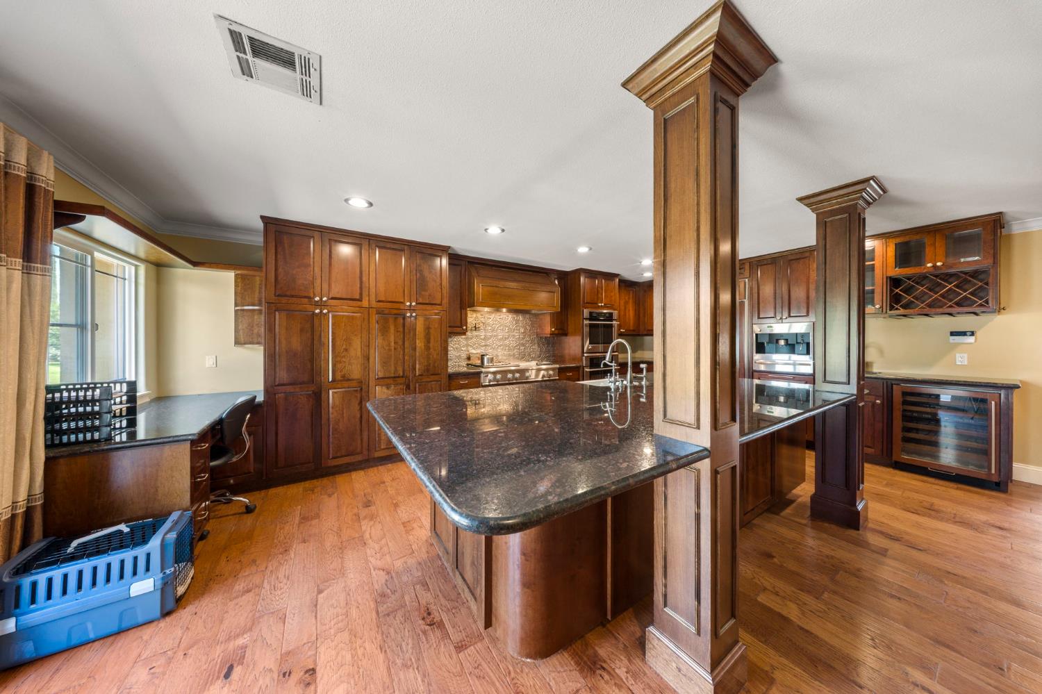 4225 Santa Fe St, Riverbank, CA 95367