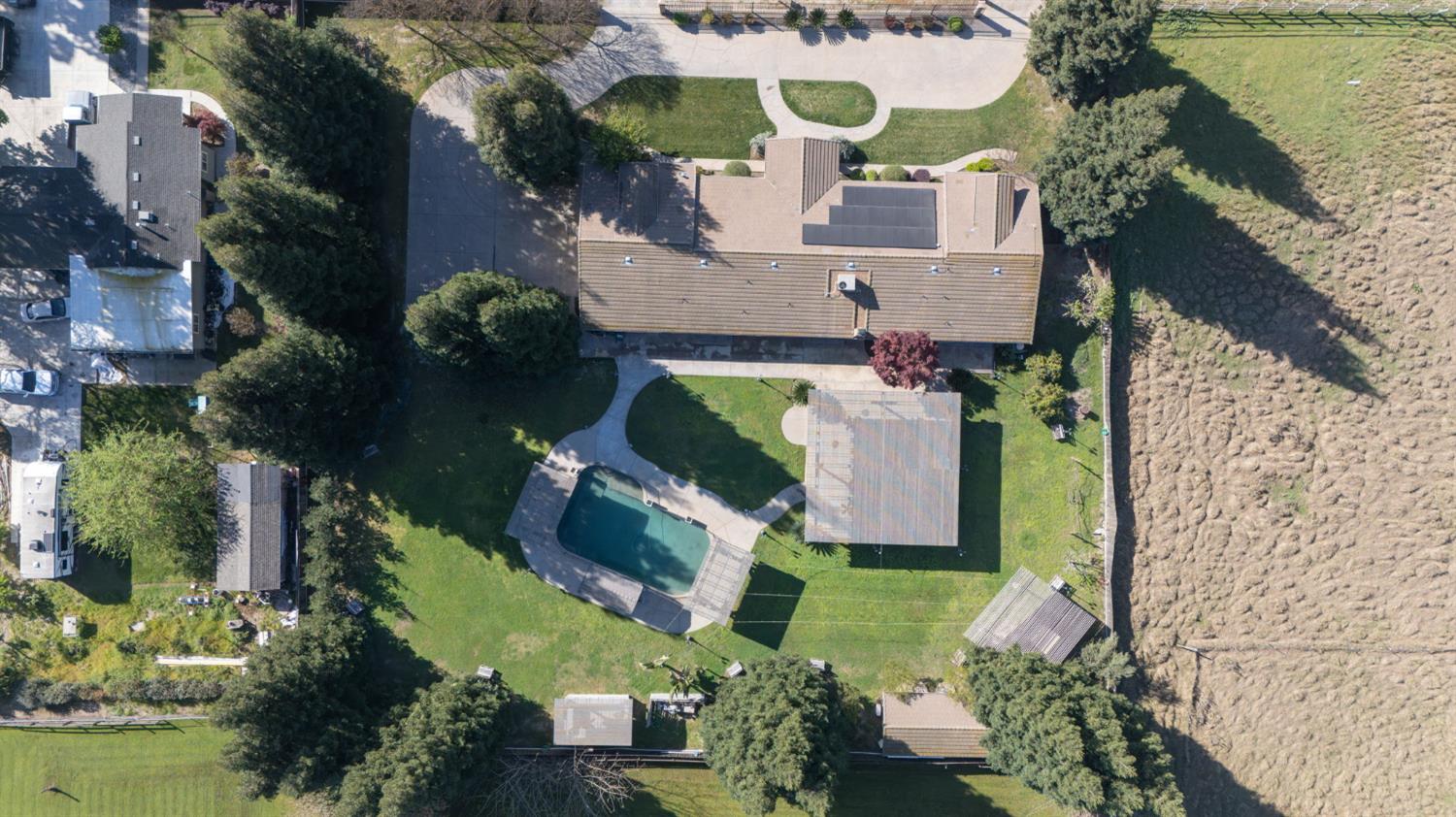 4225 Santa Fe St, Riverbank, CA 95367