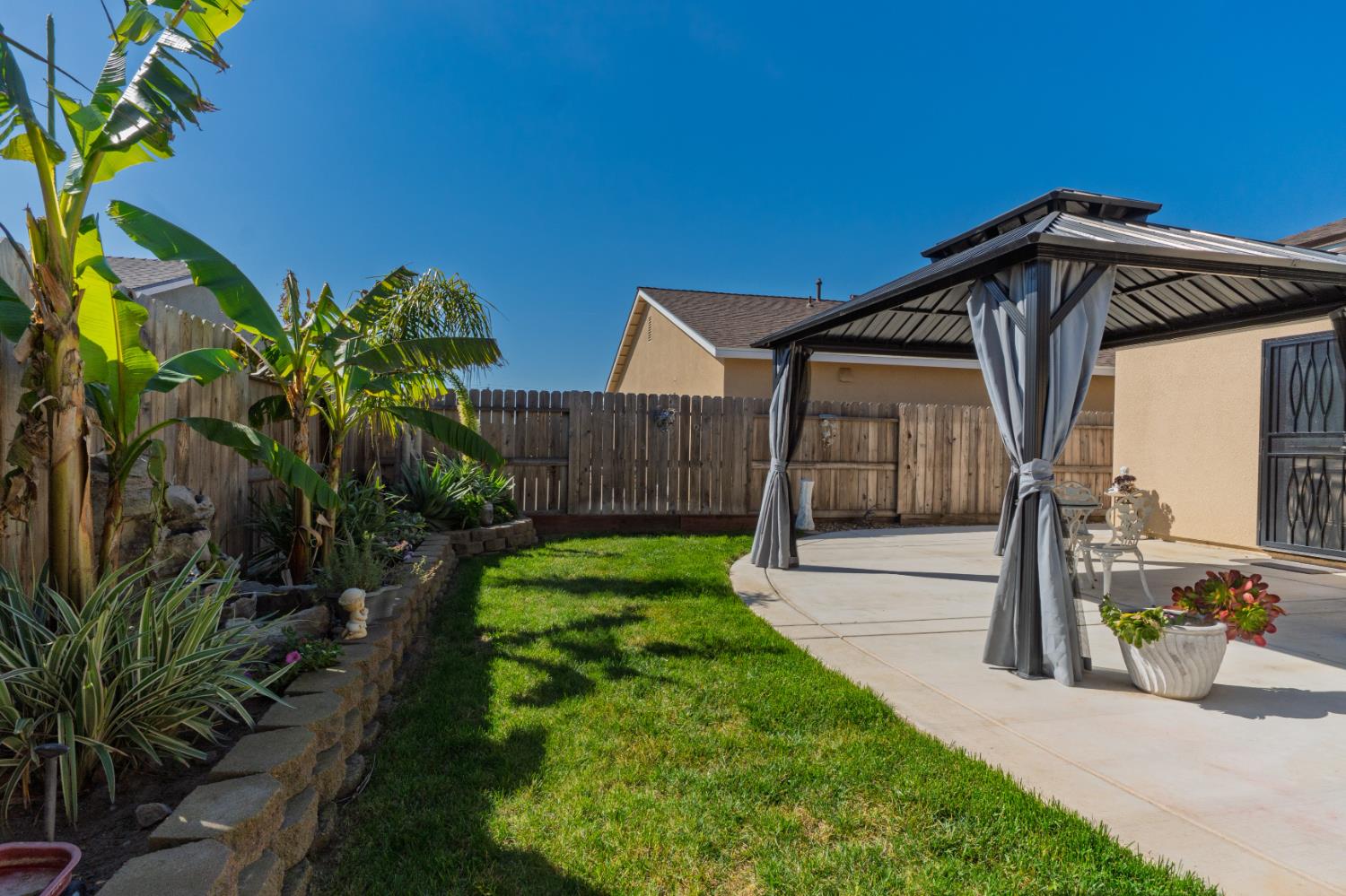 714 Dean Ct, Merced, CA 95341