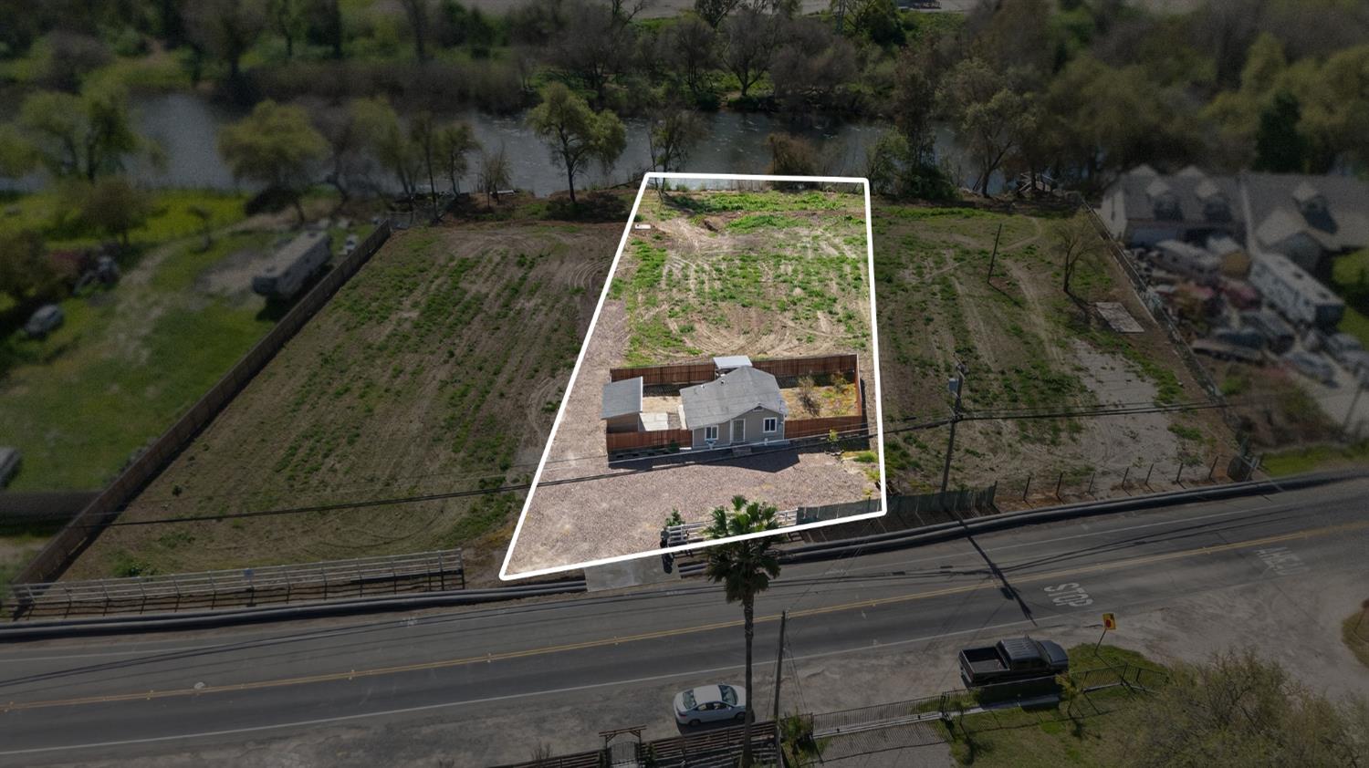 2504 Paradise Rd, Modesto, CA 95358