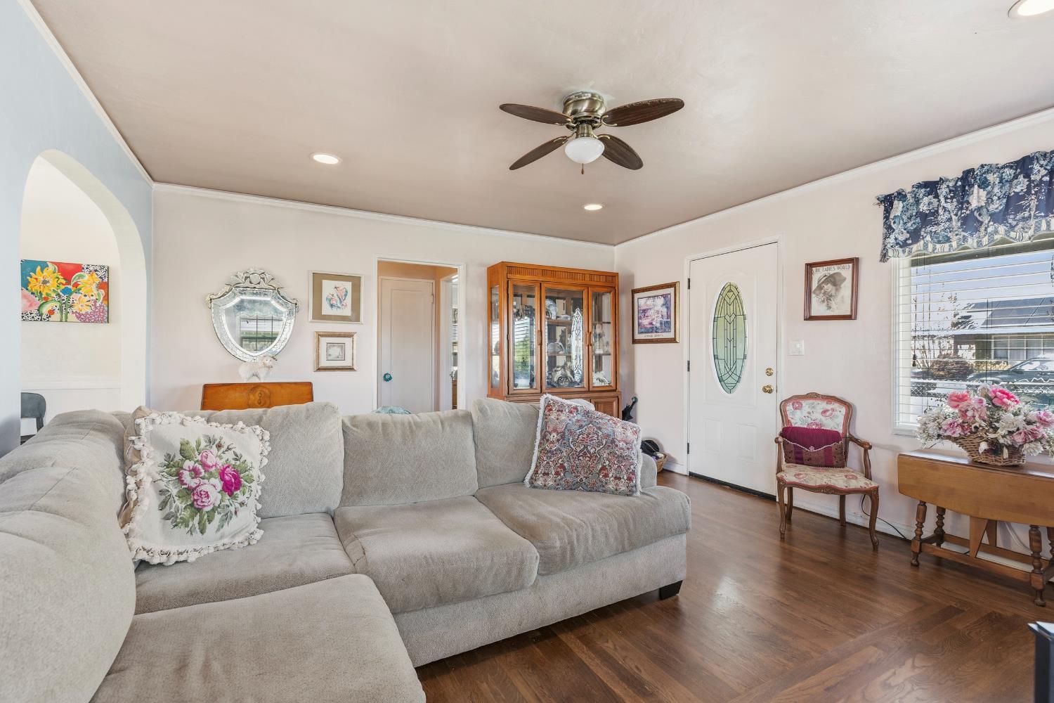 621 Poplar St, Oakdale, CA 95361