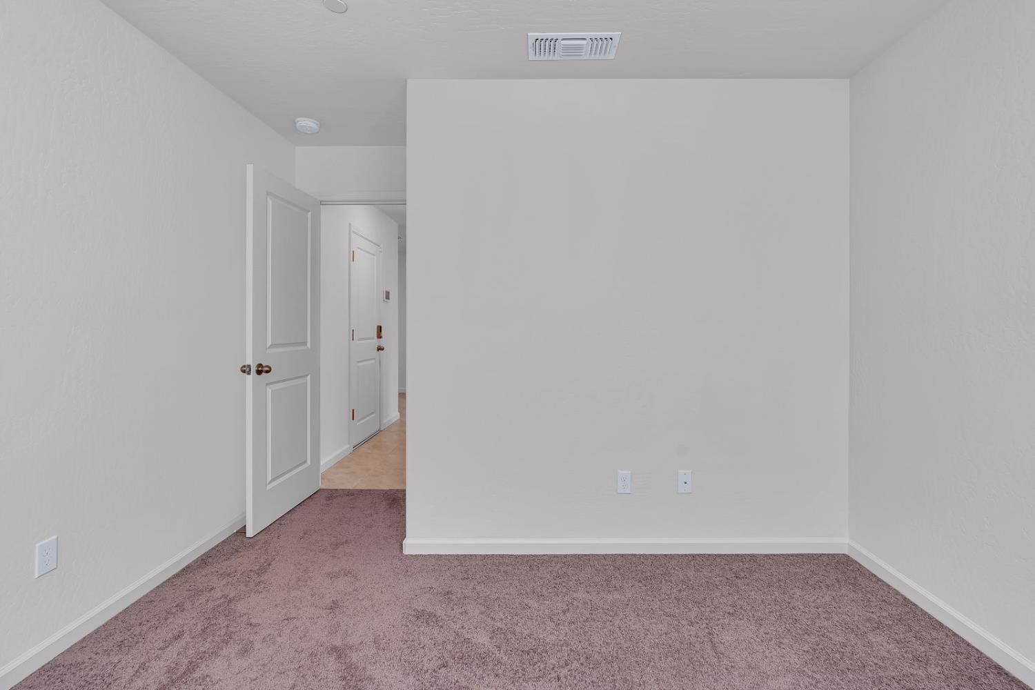 2272 Owens Ct, Los Banos, CA 93635