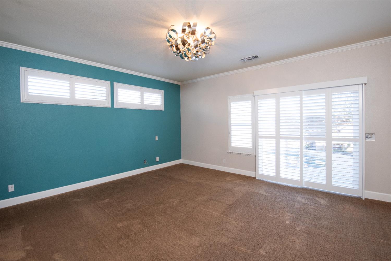 3601 Chant Dr, Modesto, CA 95355