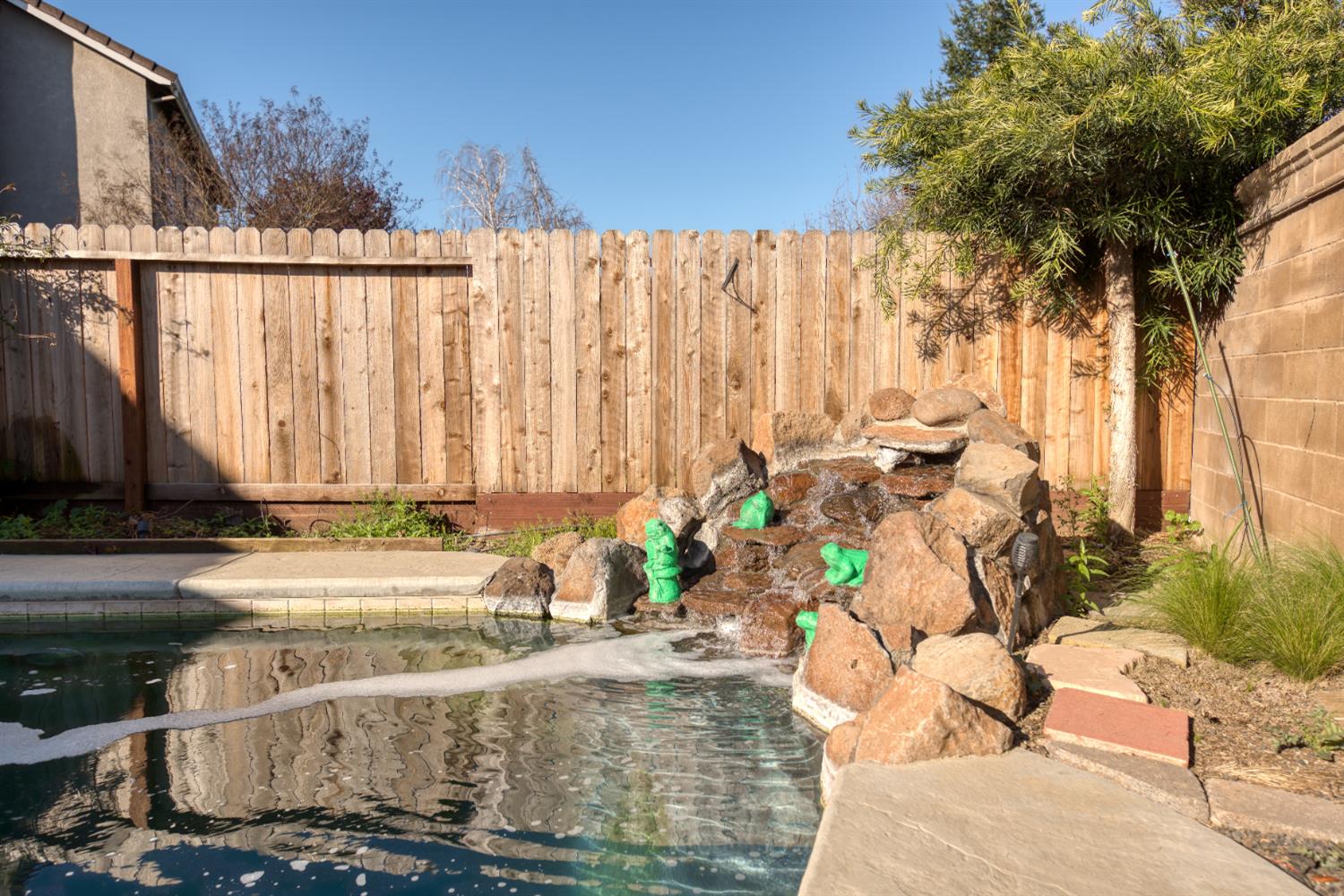 3601 Chant Dr, Modesto, CA 95355