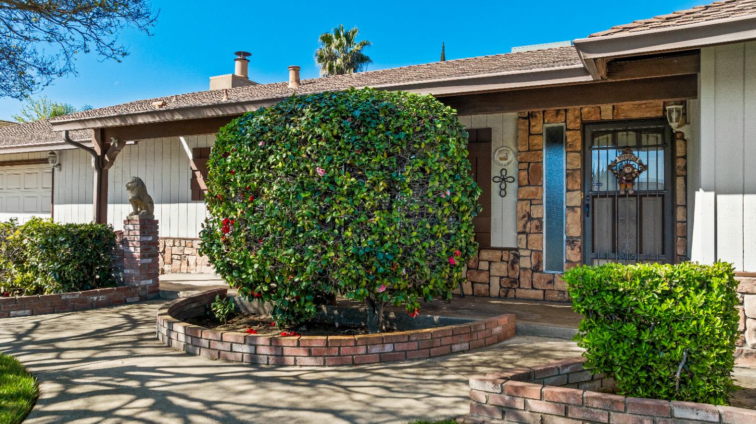 1001 Zinfandel Pl, Modesto, CA 95351