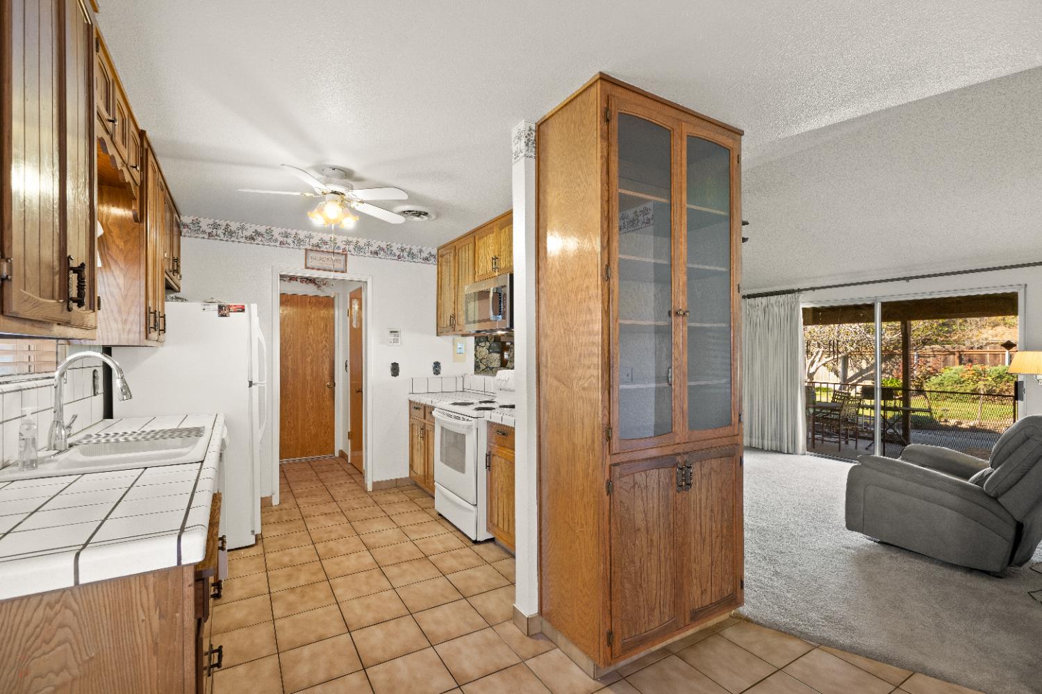 1001 Zinfandel Pl, Modesto, CA 95351