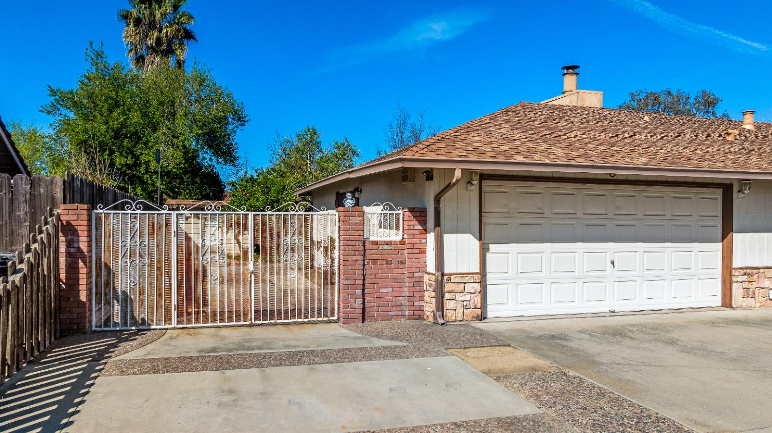 1001 Zinfandel Pl, Modesto, CA 95351