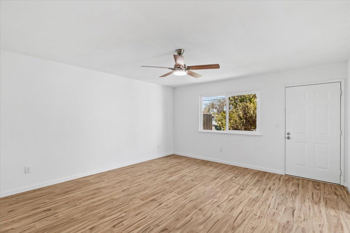 360 Park Ave, Manteca, CA 95337