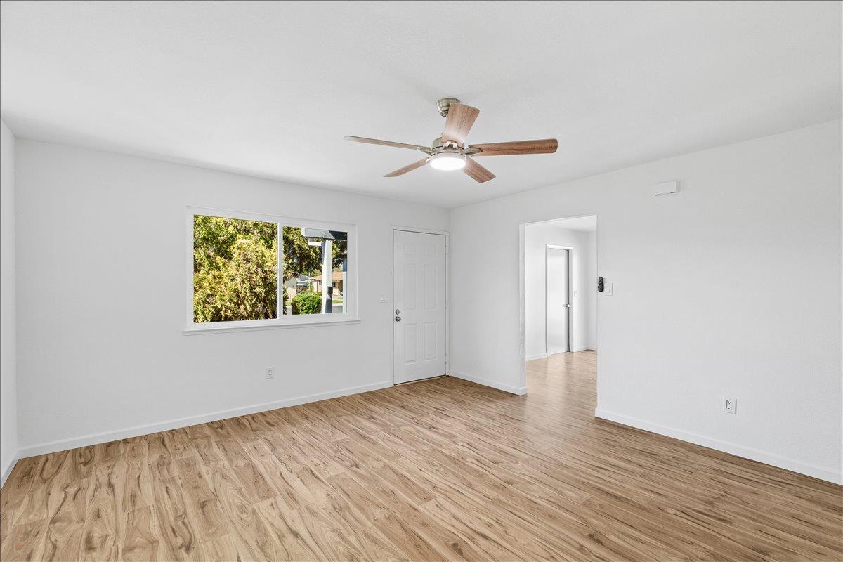 360 Park Ave, Manteca, CA 95337