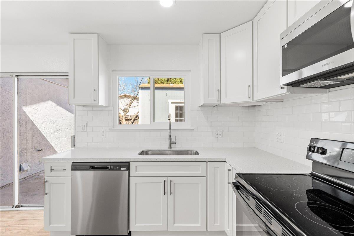 360 Park Ave, Manteca, CA 95337