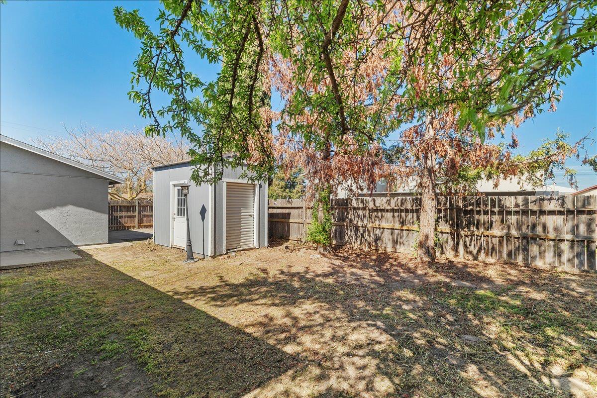 360 Park Ave, Manteca, CA 95337