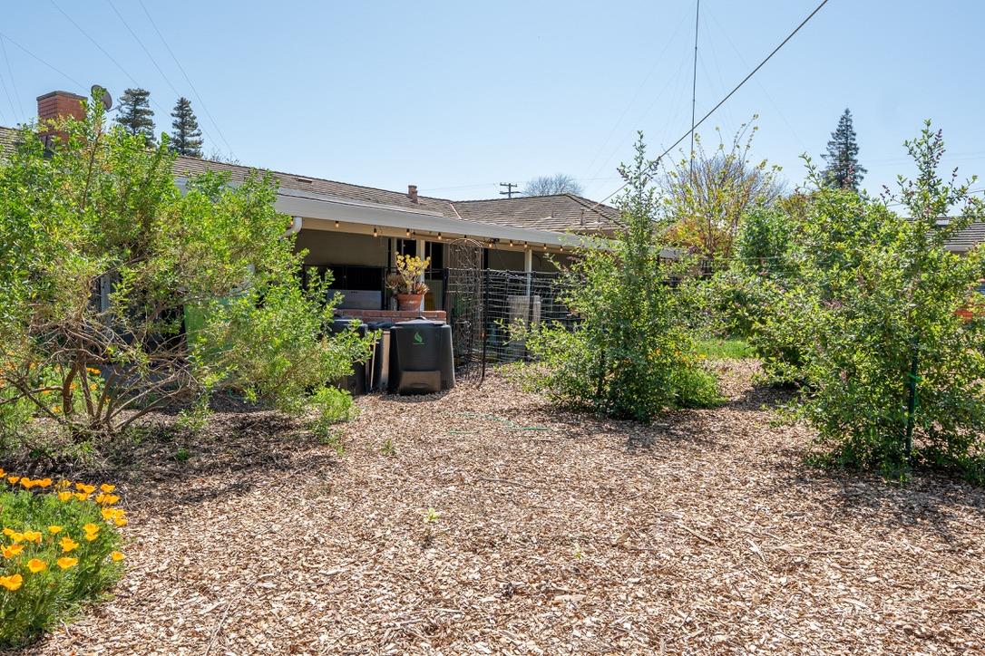 3409 Mansfield Ln, Modesto, CA 95350