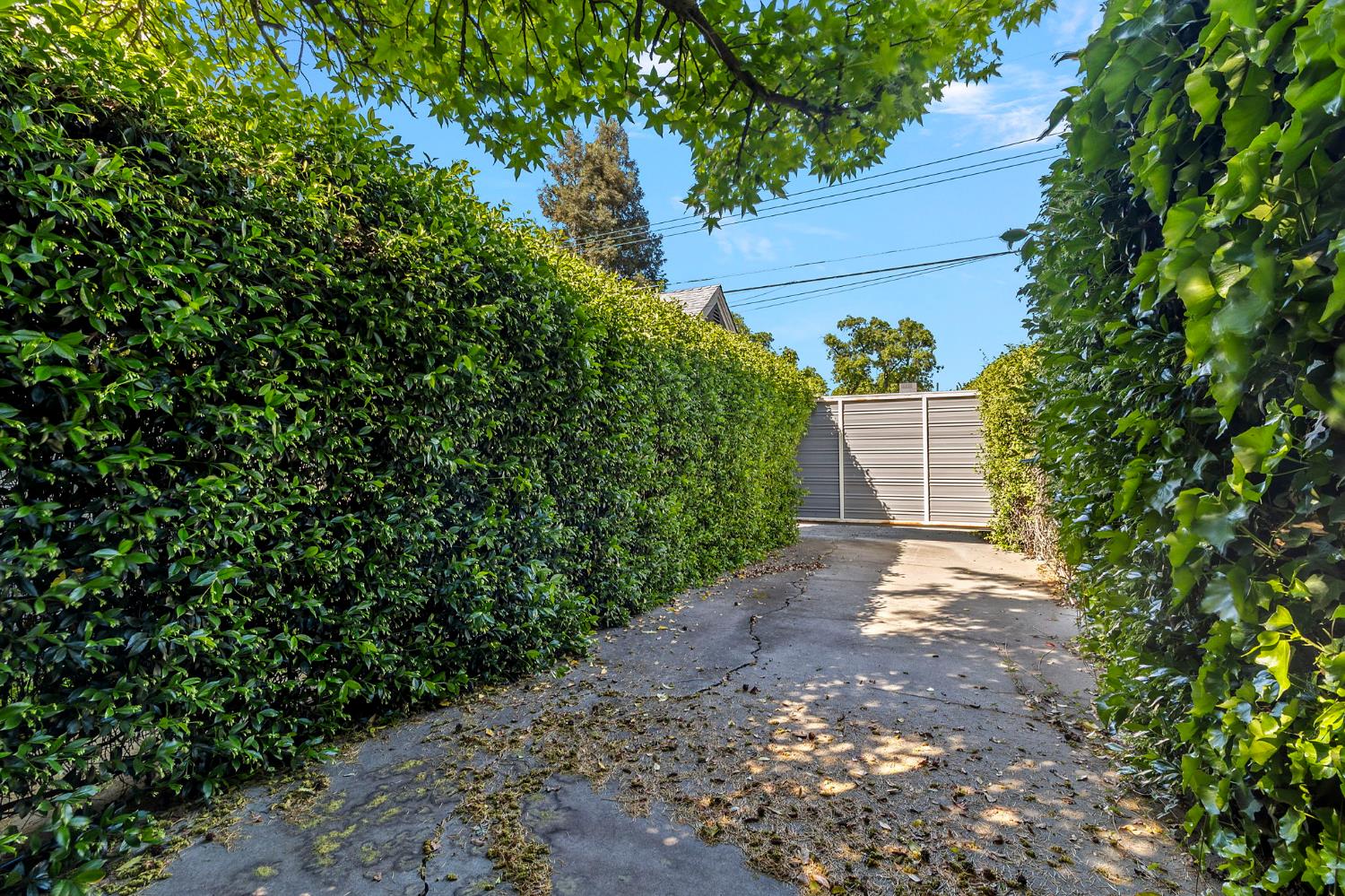 1615 College Ave, Modesto, CA 95350