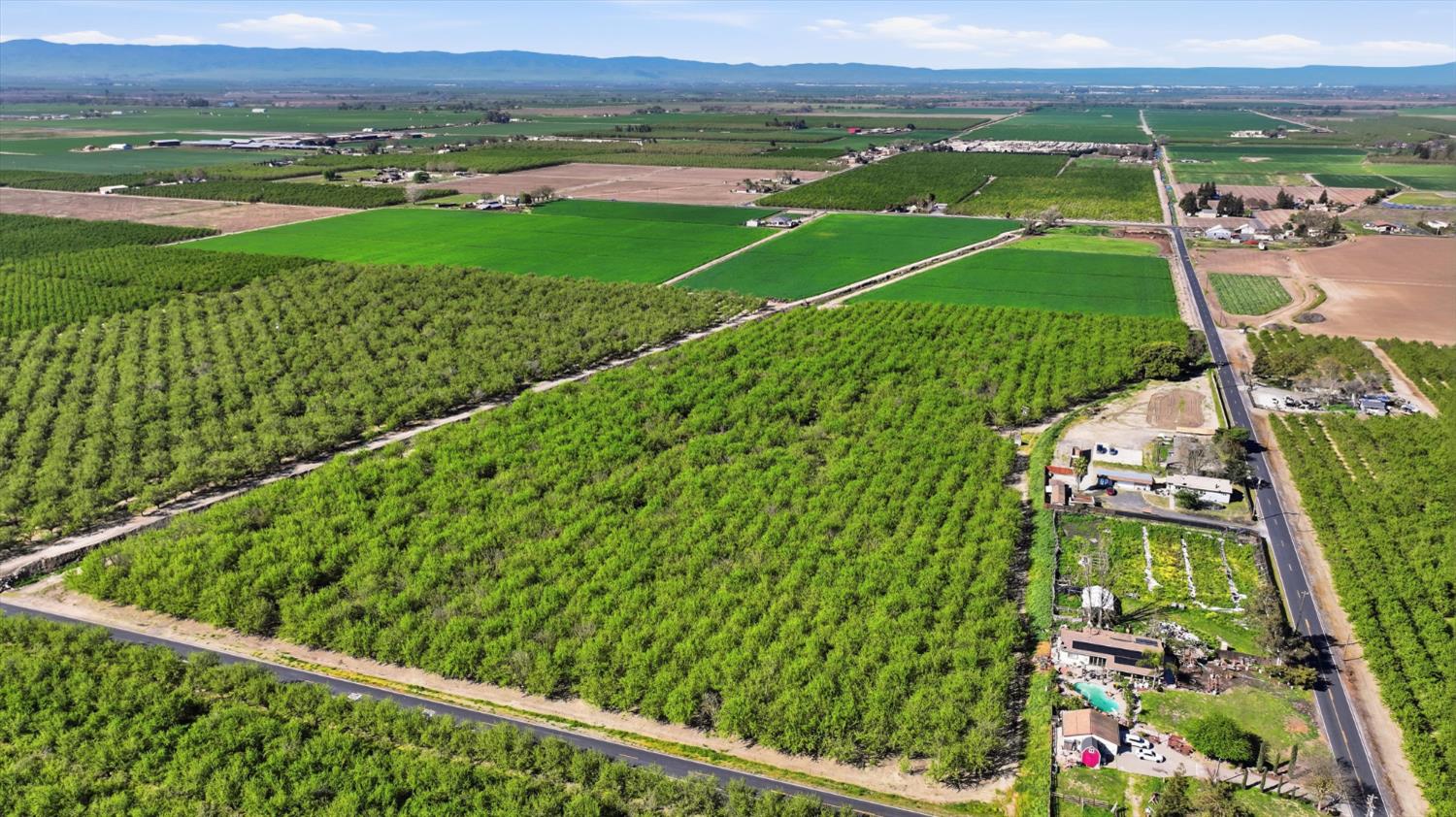 23131 Tinnin Rd, Manteca, CA 95337