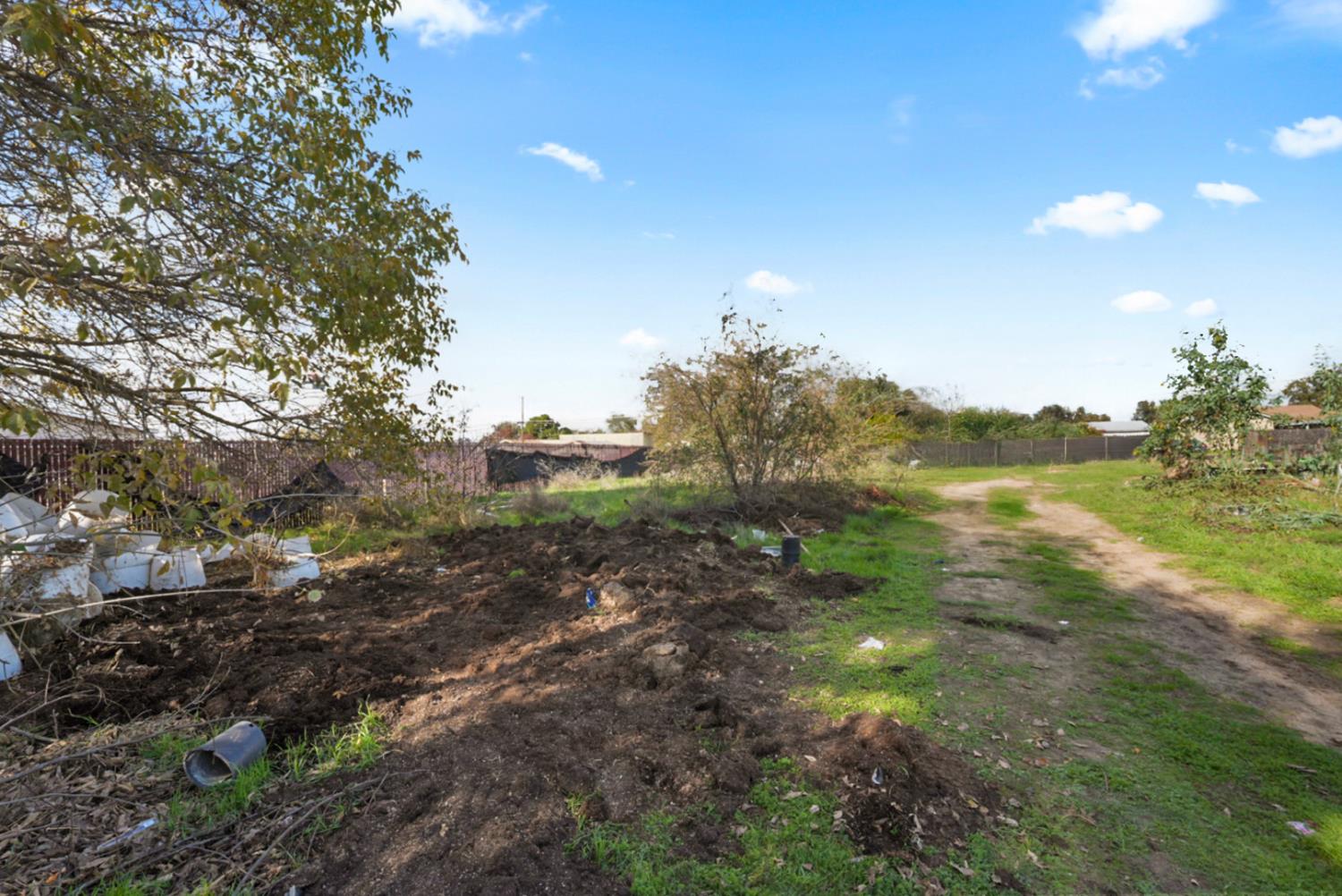 132 Pecos Ave, Modesto, CA 95351