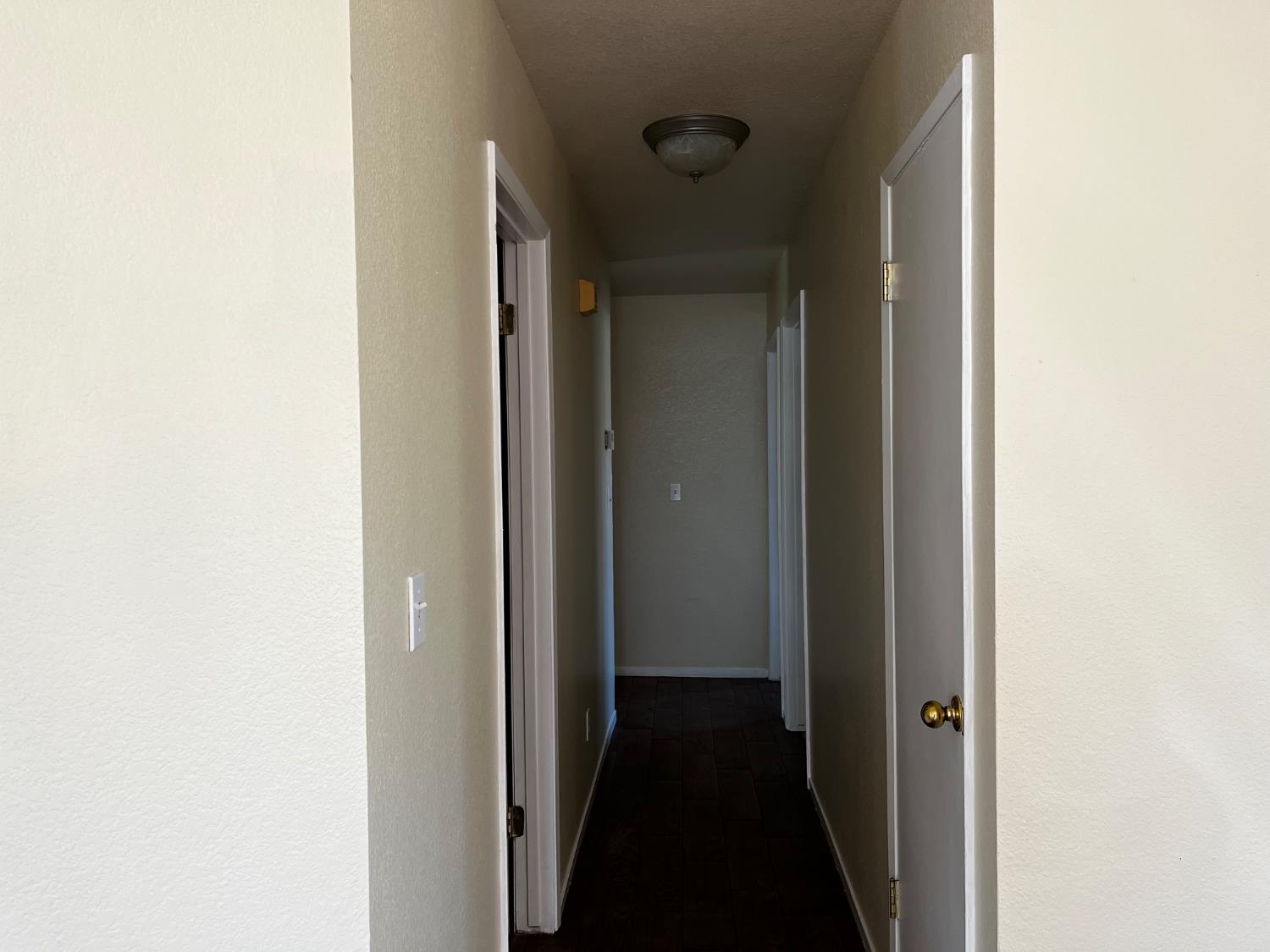 1860 Vassar Ct, Los Banos, CA 93635