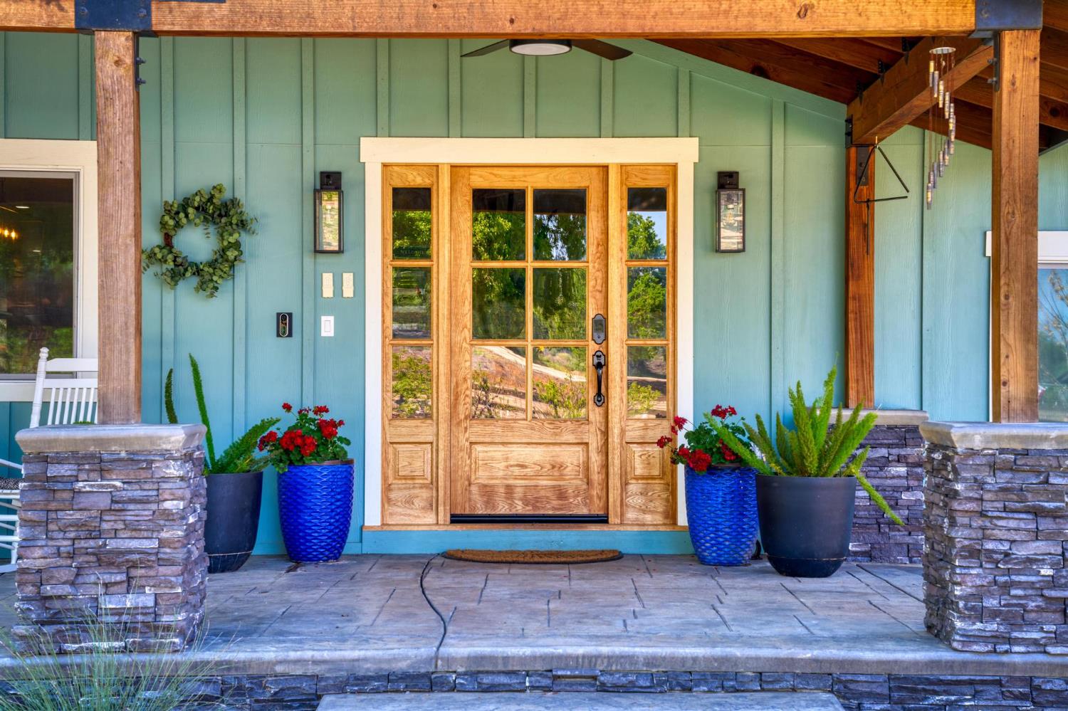 9576 Meadow Dr, Winton, CA 95388