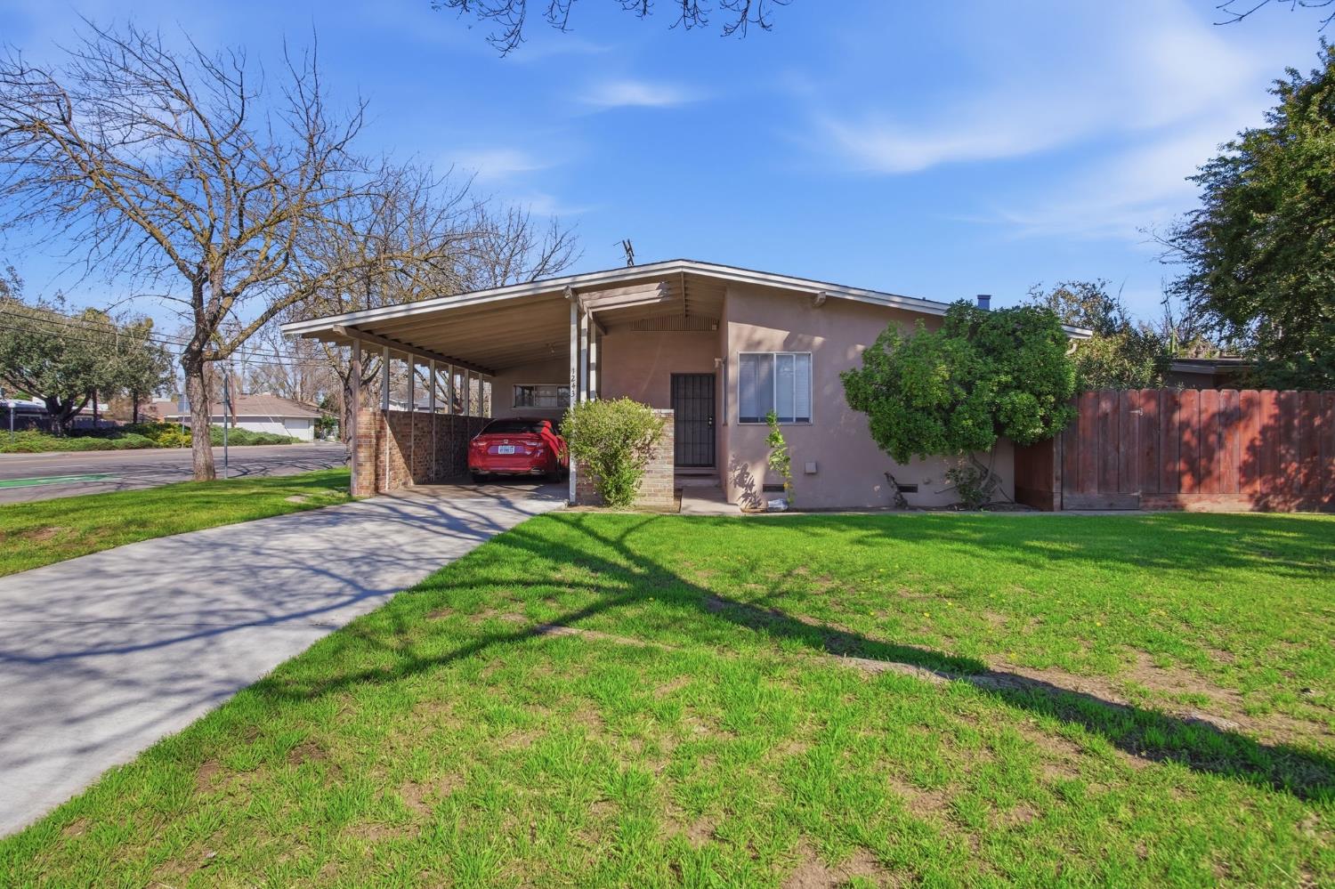 820 Tully Rd, Modesto, CA 95350