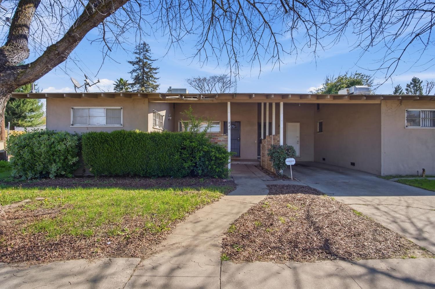 820 Tully Rd, Modesto, CA 95350