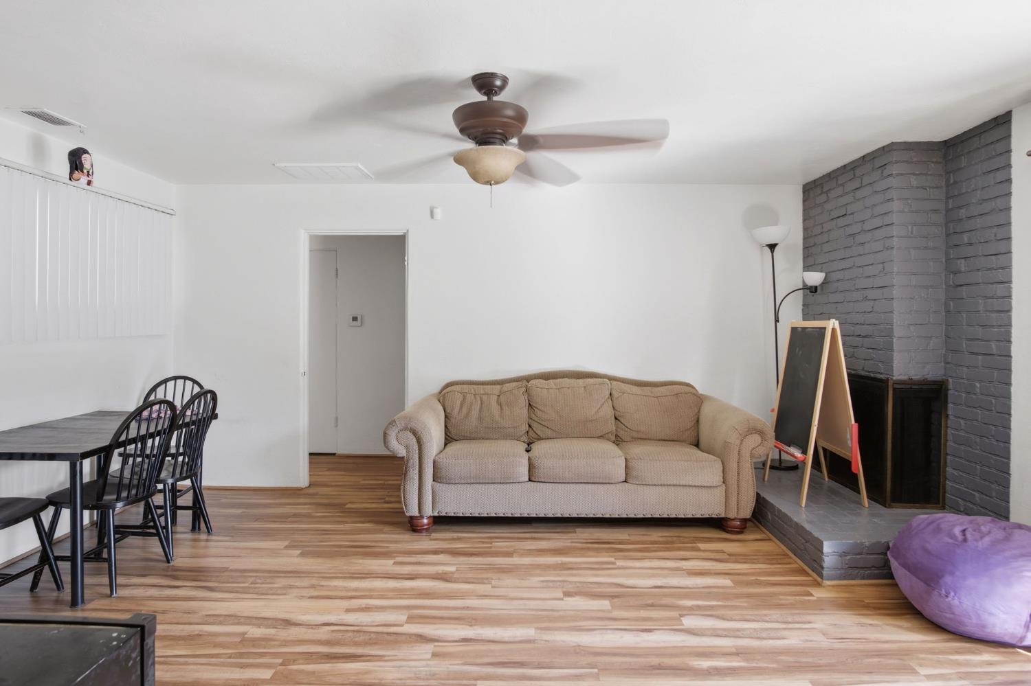 820 Tully Rd, Modesto, CA 95350